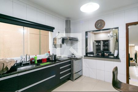 Casa à venda com 220m², 3 quartos e 4 vagasCozinha