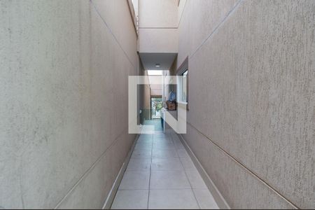 Casa à venda com 220m², 3 quartos e 4 vagasCorredor