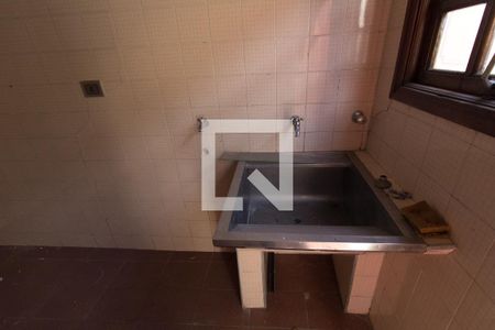 Casa para alugar com 250m², 3 quartos e 3 vagasÁrea de serviço