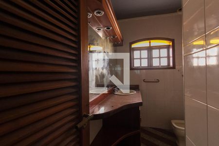 Casa para alugar com 250m², 3 quartos e 3 vagasBanheiro