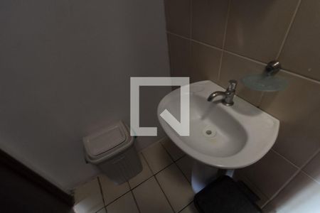 Casa para alugar com 230m², 6 quartos e 2 vagas Casa para alugar com 230m², 6 quartos e 2 vagasBanheiro suíte 2