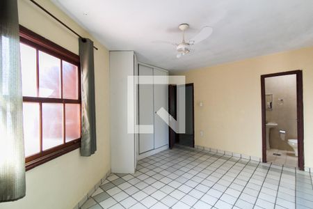 Casa para alugar com 230m², 6 quartos e 2 vagas Casa para alugar com 230m², 6 quartos e 2 vagasSuíte 4