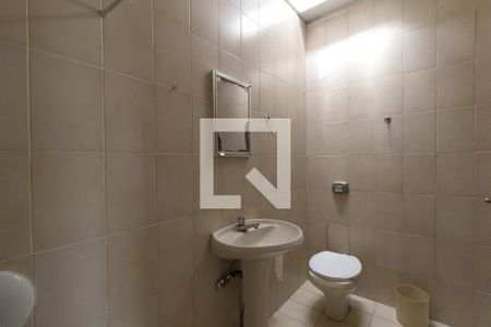 Casa para alugar com 230m², 6 quartos e 2 vagas Casa para alugar com 230m², 6 quartos e 2 vagasBanheiro suíte 4