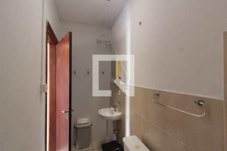 Casa para alugar com 230m², 6 quartos e 2 vagas Casa para alugar com 230m², 6 quartos e 2 vagasBanheiro suíte 2