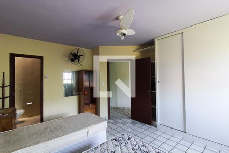 Casa para alugar com 230m², 6 quartos e 2 vagas Casa para alugar com 230m², 6 quartos e 2 vagasSuíte 3