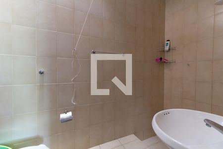 Casa para alugar com 230m², 6 quartos e 2 vagas Casa para alugar com 230m², 6 quartos e 2 vagasBanheiro suíte 3