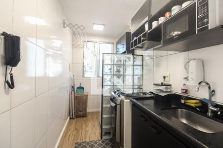 Cozinha  de apartamento à venda com 2 quartos, 52m² em Penha de França, São Paulo