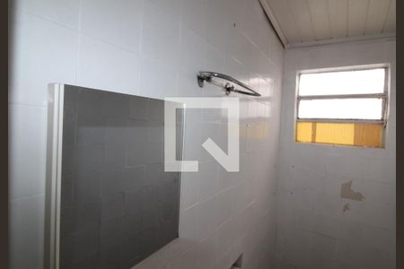 Banheiro de casa para alugar com 1 quarto, 25m² em Olímpico, São Caetano do Sul