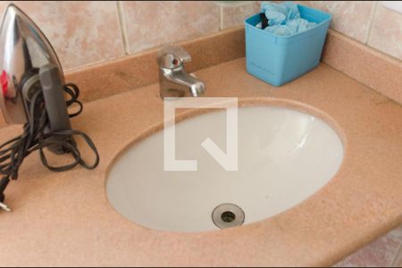 Casa à venda com 254m², 3 quartos e 3 vagasBanheiro da suíte 3