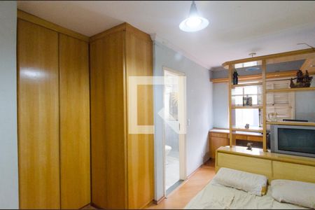 Casa à venda com 254m², 3 quartos e 3 vagasQuarto da suíte 2