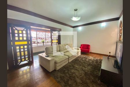 Casa à venda com 5 quartos, 380m² em São Luiz, Belo Horizonte
