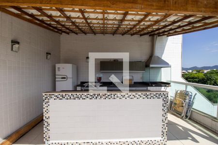 Apartamento à venda com 320m², 4 quartos e 3 vagasCozinha da Cobertura