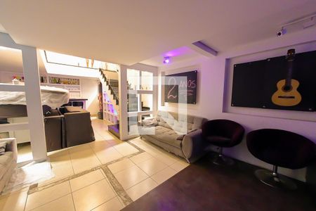 Casa à venda com 420m², 4 quartos e 3 vagasSala de Estar