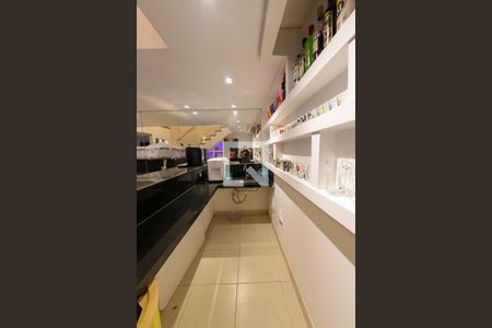 Casa à venda com 420m², 4 quartos e 3 vagasBar 