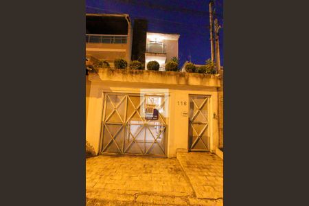 Casa à venda com 420m², 4 quartos e 3 vagasFachada 