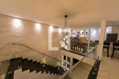 Casa à venda com 420m², 4 quartos e 3 vagasArea Superior 