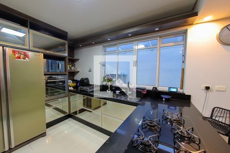 Casa à venda com 420m², 4 quartos e 3 vagasCozinha