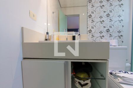 Casa à venda com 420m², 4 quartos e 3 vagasBanheiro da Suite 1