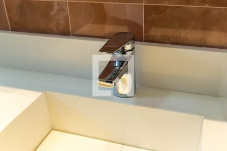 Apartamento à venda com 63m², 2 quartos e 1 vagaBanheiro da Suíte - Torneira