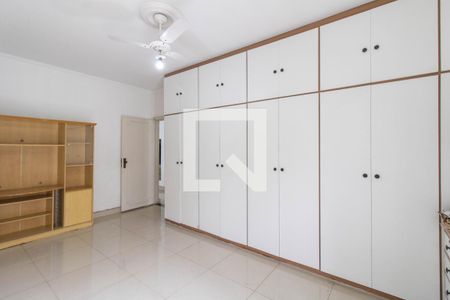 Casa à venda com 365m², 3 quartos e 3 vagasQuarto 2
