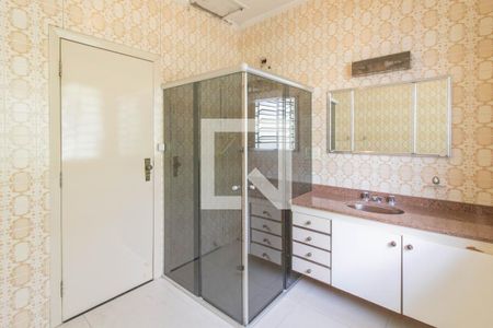 Casa à venda com 365m², 3 quartos e 3 vagasBanheiro