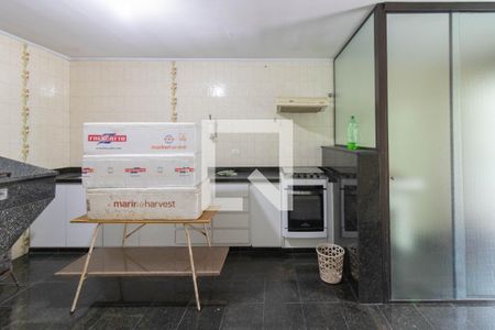 Casa à venda com 365m², 3 quartos e 3 vagasCozinha