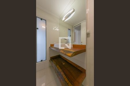 Studio para alugar com 73m², 2 quartos e 1 vaga Studio para alugar com 73m², 2 quartos e 1 vagaBanheiro da Suíte
