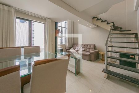 Sala de kitnet/studio para alugar com 2 quartos, 73m² em Cabral, Curitiba