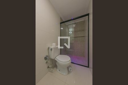 Studio para alugar com 73m², 2 quartos e 1 vaga Studio para alugar com 73m², 2 quartos e 1 vagaBanheiro da Suíte