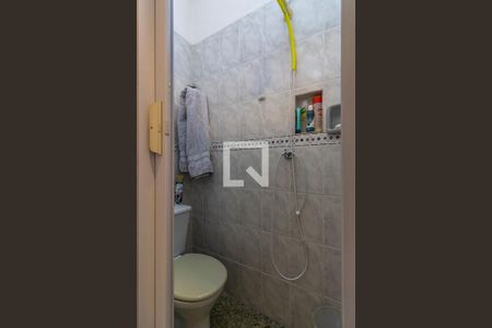 Casa à venda com 220m², 5 quartos e 1 vagaBanheiro de serviço