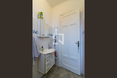 Casa à venda com 220m², 5 quartos e 1 vaga1o. Andar - Lavabo