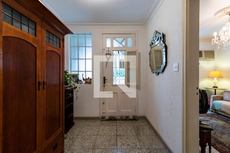 1o. Andar - Hall de entrada de casa à venda com 5 quartos, 220m² em Liberdade, São Paulo
