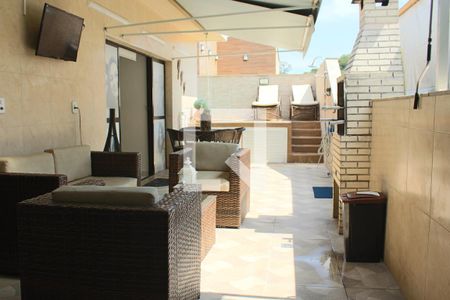 Apartamento à venda com 187m², 5 quartos e 2 vagasTerraço - 2º Piso