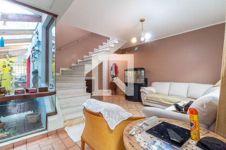 Sala de Estar de casa à venda com 3 quartos, 190m² em Vila Carioca, Guarulhos