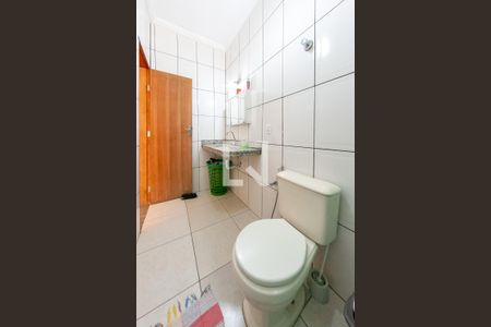 Casa à venda com 350m², 4 quartos e 2 vagasBanheiro Social