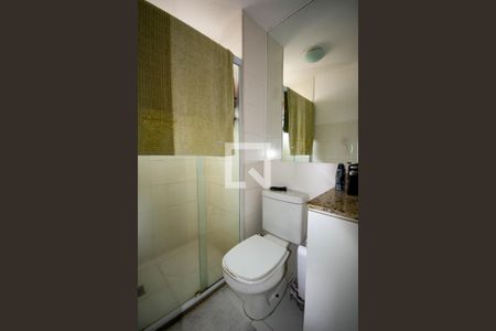 Apartamento à venda com 105m², 2 quartos e 1 vaga Apartamento à venda com 105m², 2 quartos e 1 vagaBanheiro