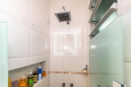 Apartamento à venda com 75m², 2 quartos e sem vagaBanheiro - Chuveiro
