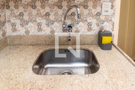 Apartamento à venda com 75m², 2 quartos e sem vagaCozinha - Pia