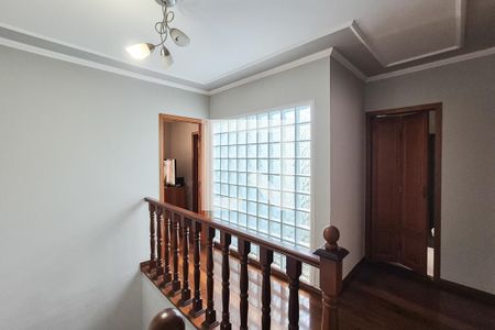 corredor de casa à venda com 3 quartos, 250m² em Taboão, São Bernardo do Campo