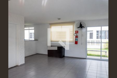 Apartamento para alugar com 44m², 2 quartos e 1 vaga Apartamento para alugar com 44m², 2 quartos e 1 vagaÁrea comum - Salão de festas