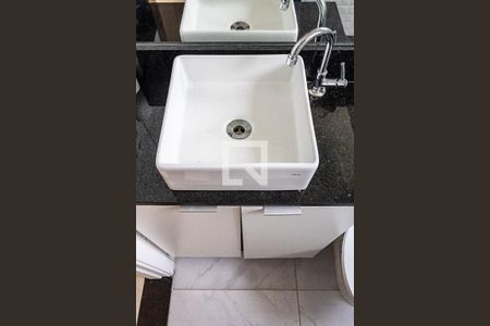 Apartamento para alugar com 44m², 2 quartos e 1 vaga Apartamento para alugar com 44m², 2 quartos e 1 vagaBanheiro - Torneira