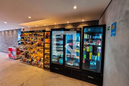 Apartamento para alugar com 60m², 2 quartos e 1 vagamercado
