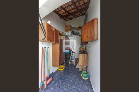 Casa à venda com 280m², 4 quartos e 4 vagasDispensa