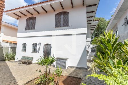 Casa à venda com 280m², 4 quartos e 4 vagasQuintal