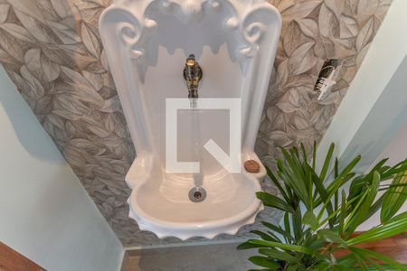 Lavabo de casa à venda com 4 quartos, 280m² em Lapa, São Paulo