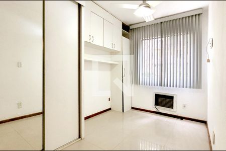 Quarto de apartamento à venda com 2 quartos, 50m² em Freguesia (jacarepaguá), Rio de Janeiro