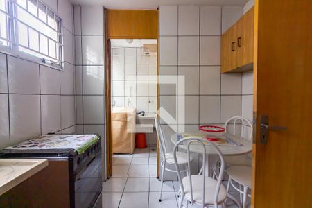 Apartamento à venda com 55m², 2 quartos e 1 vaga Apartamento à venda com 55m², 2 quartos e 1 vagaCozinha