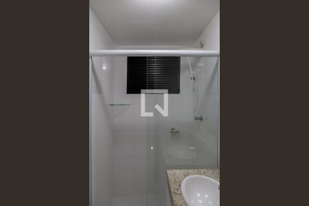 Banheiro de kitnet/studio para alugar com 1 quarto, 30m² em Bela Vista, São Paulo