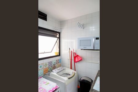 Studio para alugar com 30m², 1 quarto e sem vaga Studio para alugar com 30m², 1 quarto e sem vagaÁrea de Serviço