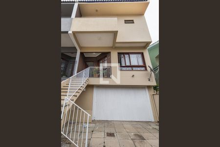 Casa à venda com 205m², 3 quartos e 3 vagasFachada